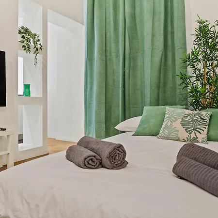 Tortona-navigli Luxury Desing District Wifi E Neflix Apartment Milan