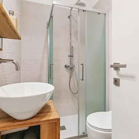 Tortona-navigli Luxury Desing District Wifi E Neflix Apartment
