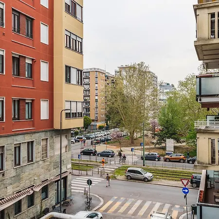 Tortona-navigli Luxury Desing District Wifi E Neflix * Milan